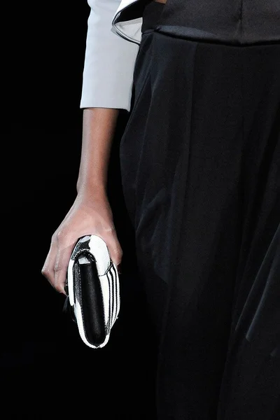 Look 14